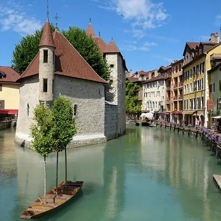 T2 Elegant Vert-bois * Annecy